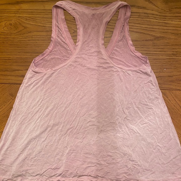 Purple racer back tank top - Picture 3 of 3